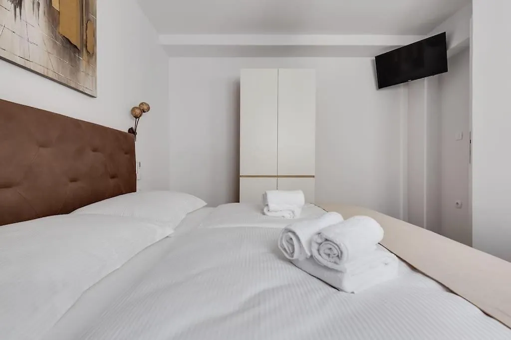 Apartman Eni Zadar 0*,