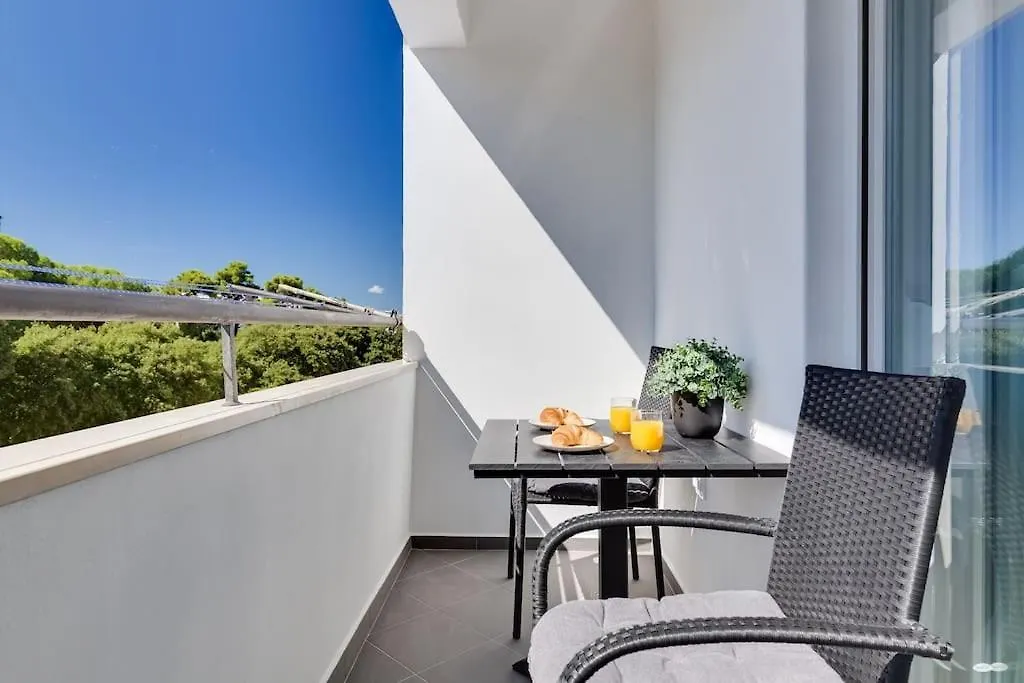 Apartman Eni Zadar Apartamento